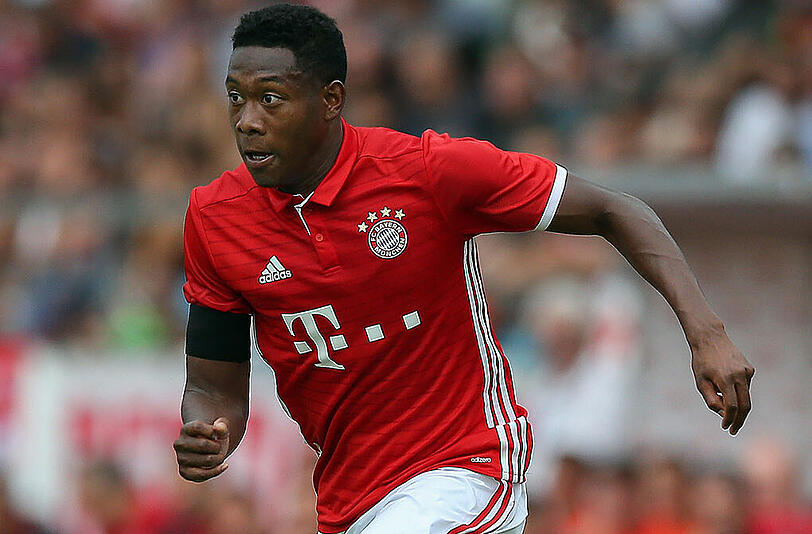 Begehrt wie eh und je: David Alaba, hier beim Testspiel in Landshut.