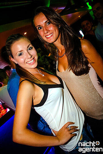 Klicken Sie sich durch die besten Partybilder des Wochenendes!