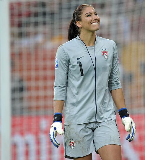 Hope Solo: Die schönste Kickerin der USA - ihre sexy Bilder
