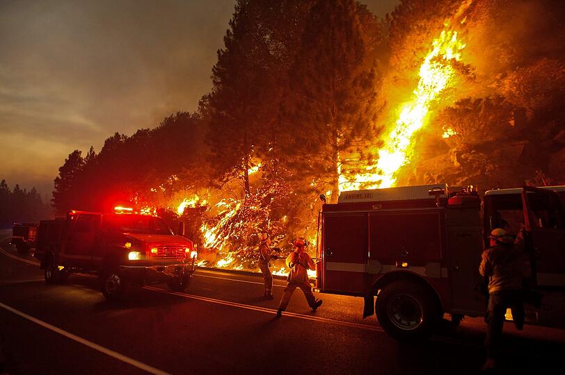 Die Waldbrände in der kalifornischen Sierra Nevada haben den Yosemite-Nationalpark erreicht. Die Bilder der Feuersbrunst!