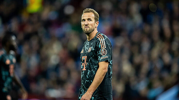 Sein zweites Spiel ohne Tor: Bayern-Stürmer Harry Kane blieb bei der 0:1-Pleite bei Aston Villa wie schon gegen Leverkusen blass.