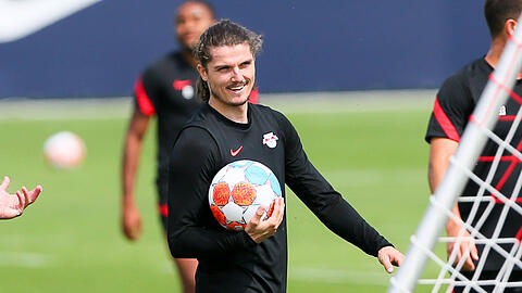 Marcel Sabitzer spielt für die Nationalmannschaft von Österreich.