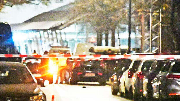 Am Dienstagabend kam es in der Hochstraße in der Au nach einem Raubüberfall zu einem Polizeieinsatz.