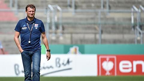 Trainer Claus Schromm. Foto: picture alliance / dpa/Archivbild