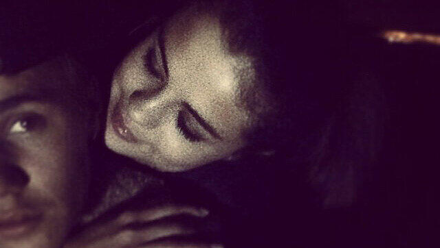 Romantisches Bild: Selena Gomez umarmt Justin Bieber. Der Neuanfang einer Liebe? Romantisches Bild: Selena Gomez umarmt Justin Bieber. Der Neuanfang einer Liebe?