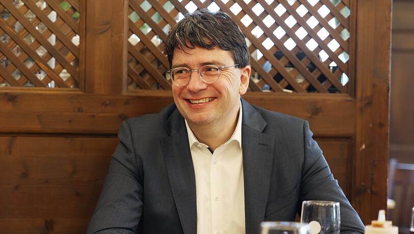 "CSU und Freie Wähler wollen das Erfolgsrezept von Trump kopieren", sagt Florian von Brunn. "CSU und Freie Wähler wollen das Erfolgsrezept von Trump kopieren", sagt Florian von Brunn.