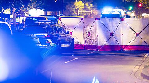 Die Polizei bittet, den Bereich zu meiden.