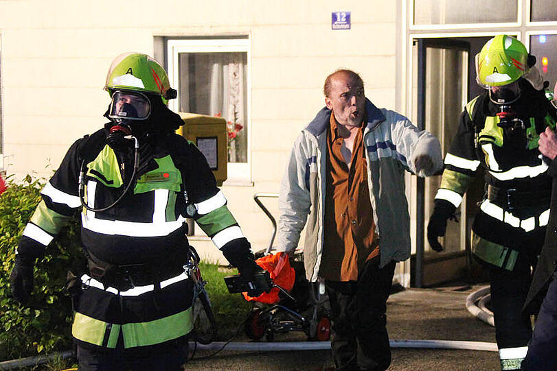 Die Bilder vom Feuerwehreinsatz in Waldkraiburg.