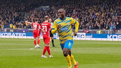 Braunschweigs Anthony Ujah sorgte mit seinem Treffer für den Heimsieg gegen den 
1. FC Kaiserslautern.