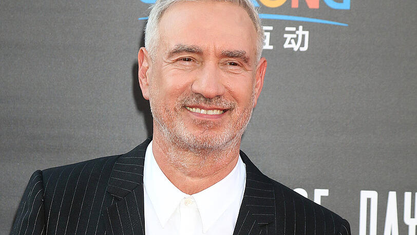 Roland Emmerich sieht sich als Künstler, der nicht nur Meisterwerke produziert. Roland Emmerich sieht sich als Künstler, der nicht nur Meisterwerke produziert.