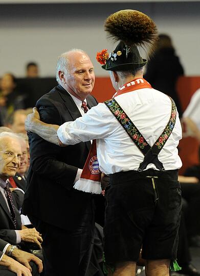 Uli Hoeneß am Freitagabend im Audi Dome.