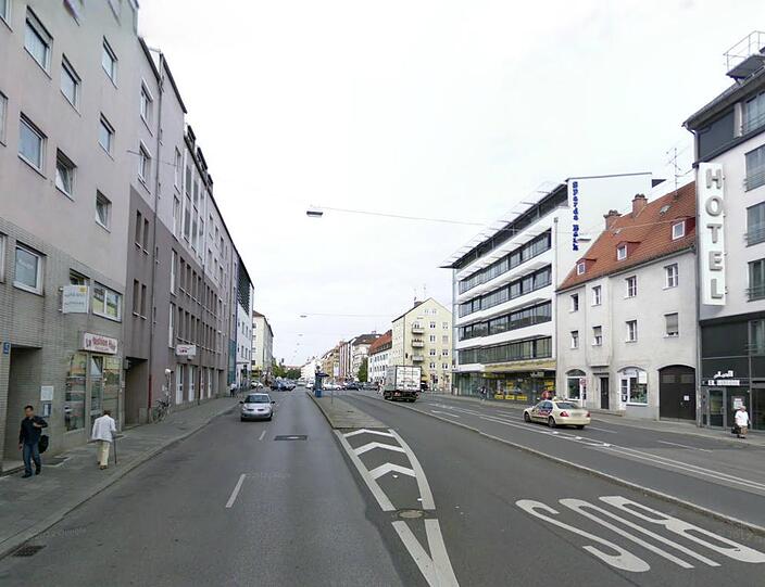 Die Anwohner sollen nicht für die Verschönerung der Albert-Rosshaupter-Straße zahlen müssen, fordert der BA Sendling-Westpark.