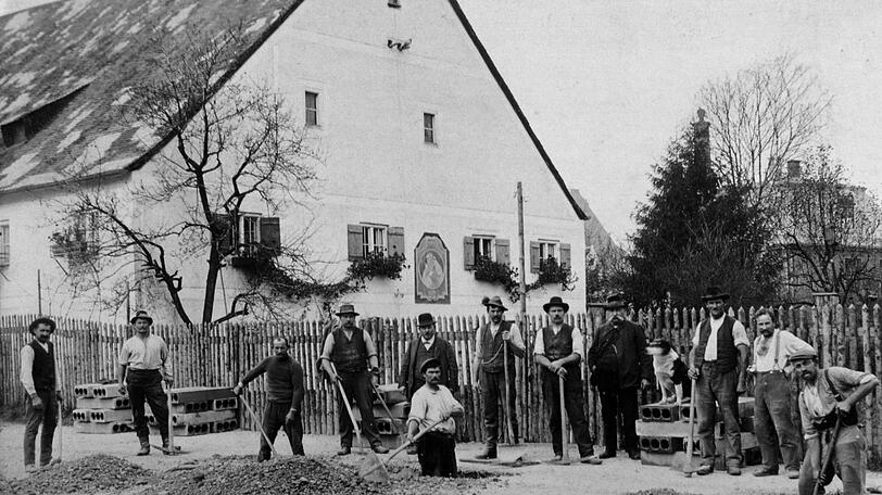 Bäuerlich: die Nibelungenstraße auf einem Bild aus dem Jahr 1909.