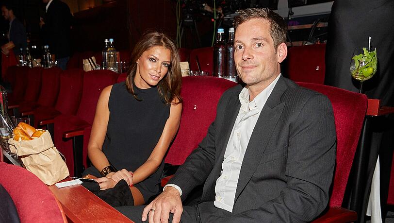 Sabia Boulahrouz (hier mit Torsten Appelt) bei der Charity-Gala "Nacht der Legenden" in Hamburg. Sabia Boulahrouz (hier mit Torsten Appelt) bei der Charity-Gala "Nacht der Legenden" in Hamburg.