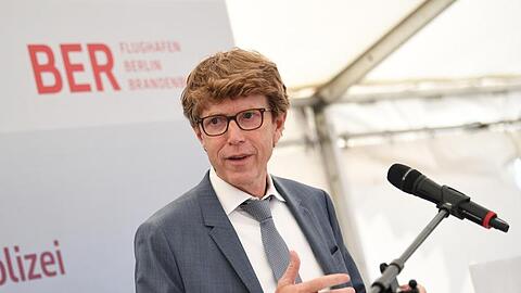 "Wir werden in den nächsten Jahren etwa 400 Arbeitsplätze abbauen", kündigte Geschäftsführer Engelbert Lütke Daldrup an.