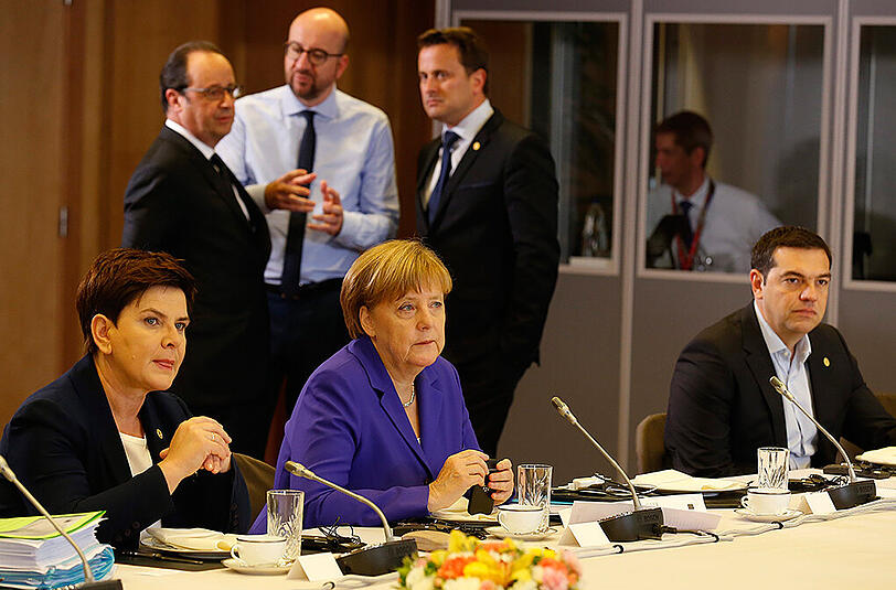 Die polnische Ministerpräsidenten Beata Szydlo (l.), Bundeskanzlerin Angela Merkel und der griechische Ministerpräsident Alexis Tsipras am Mittwoch in Brüssel.