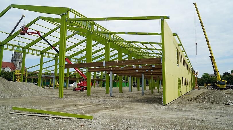 Die Bilder vom Start des Aufbaus der Theresienwiese am 10. Juli.