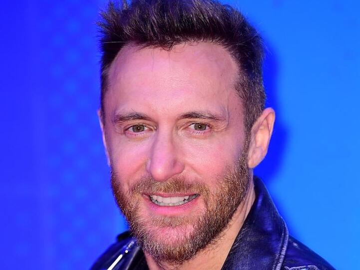 David Guetta sammelt Geld für den Kampf gegen Corona.