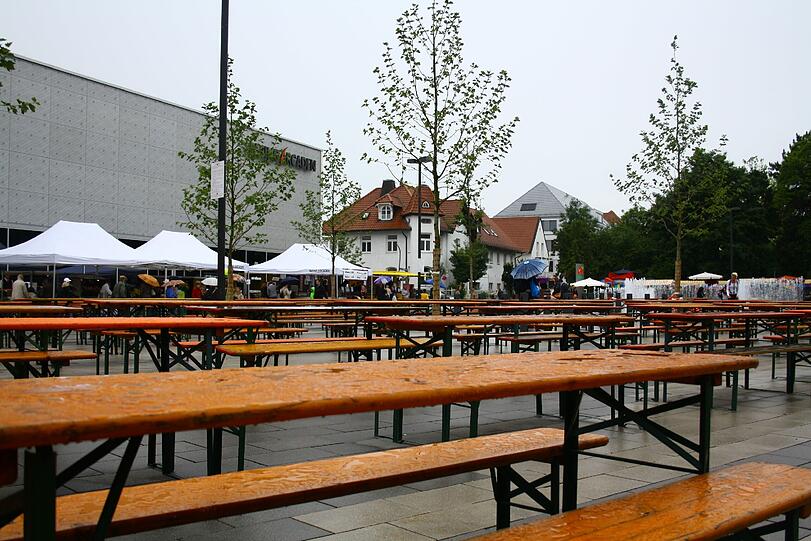 Hier möchte am Samstag niemand sitzen.