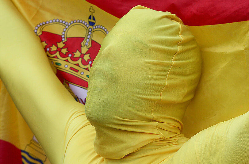 Es gibt nicht nur das hässliche Fan-Gesicht dieser Euro 2016. Sondern auch das schöne und kuriose. Sehen Sie hier die Bilder in unserer Galerie.