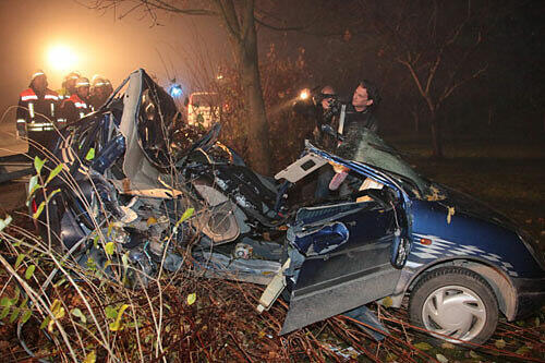 Tragischer Unfall: In diesem Metallhaufen starb eine Fahranfängerin