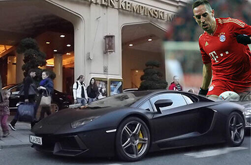 Ribéry, der In-den-Hintern-TreterWelch gute Wahl: Franck Ribéry fährt privat schon das Auto, das am besten passt: einen mattschwarzen Lamborghini Aventador (700 PS). Frei übersetzt heißt Aventador so viel wie: &bdquo;In den Hintern treten.&ldquo; Und das macht Europas Fußballer des Jahres regelmäßig &ndash; mit seinen Gegenspielern.