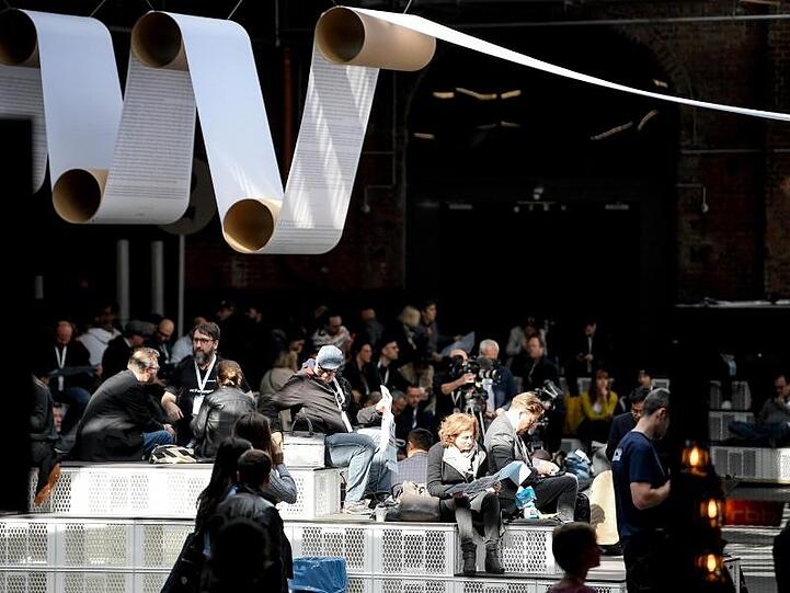 Besucher der "re:publica" in Berlin.