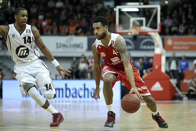 Bryce Taylor (r.) und die Basketballer des FC Bayern sind erfolgreich in der Euroleague.