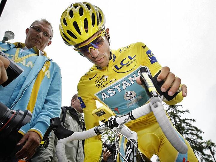 Der Spanier Alberto Contador verteidigte sein Gelbes Trikot