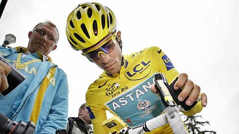 Der Spanier Alberto Contador verteidigte sein Gelbes Trikot