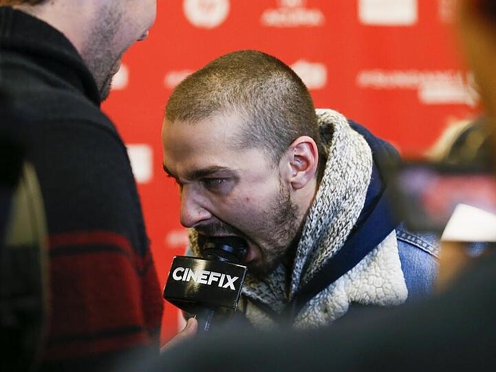 Shia LaBeouf schlägt schon mal zu. Dass er auch zubeißen kann, zeigte er 2013 beim Sundance Festival