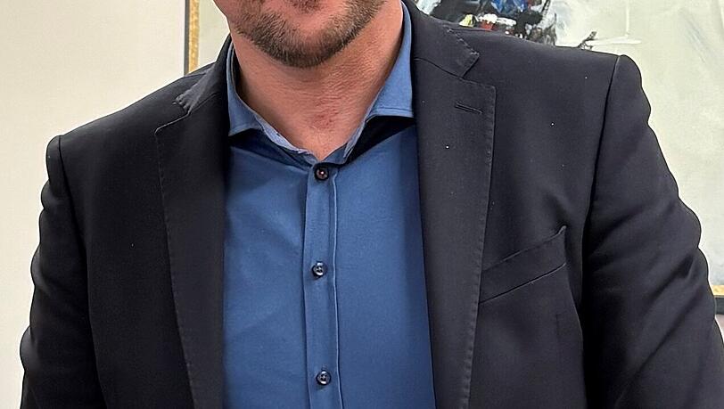 Marcus Hegele ist der Leiter der JVA Straubing und JVA Passau. Marcus Hegele ist der Leiter der JVA Straubing und JVA Passau.