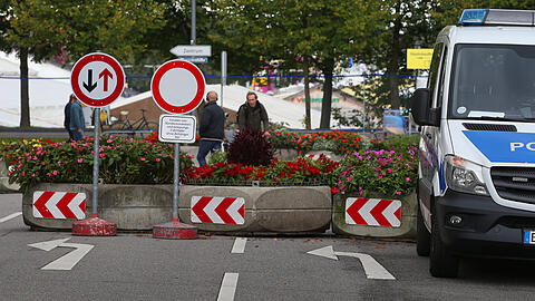 Jedes Jahr das gleiche Bild: Zum Oktoberfest wird die Theresienwiese abgeriegelt.