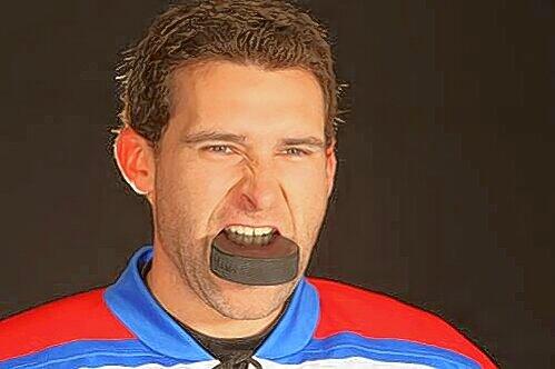&bdquo;Herbergsvater&ldquo; mit Biss: Colin Bardsmore (oben) spielt im Konzept der Thomas Sabo Ice Tigers für die kommende DEL-Saison eine tragende Rolle.
