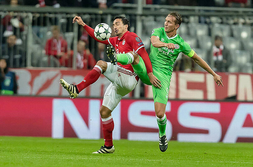 Mats Hummels - Note 3: Ex-Gladbach-Stürmer Luuk de Jong bereitete Hummels selten Probleme. Nicht fehlerfrei, aber insgesamt solide.