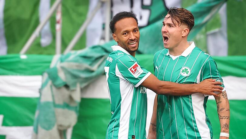 Will auch gegen Schalke jubeln: Felix Klaus (r).