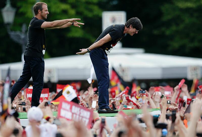 Die Weltmeister feiern am Brandenburger Tor. Die Bilder von der Fanmeile.