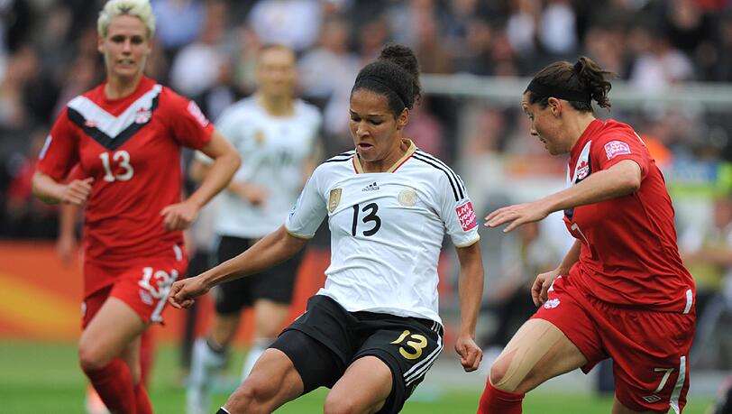 Guter Start: Mir 2:1 haben die DFB-Frauen ein solides Ergebnis gegen Kanada erzielt. Guter Start: Mir 2:1 haben die DFB-Frauen ein solides Ergebnis gegen Kanada erzielt.
