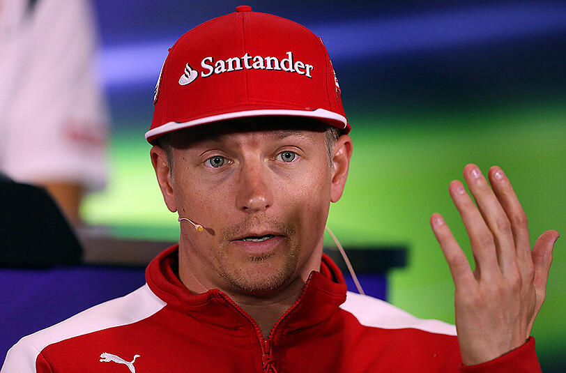 Kimi Räikkönen hat seinen Vertrag bei Ferrari verlängert. Er wird damit auch kommende Saison, gemeinsam mit Sebastian Vettel, für die Italiener an den Start gehen.