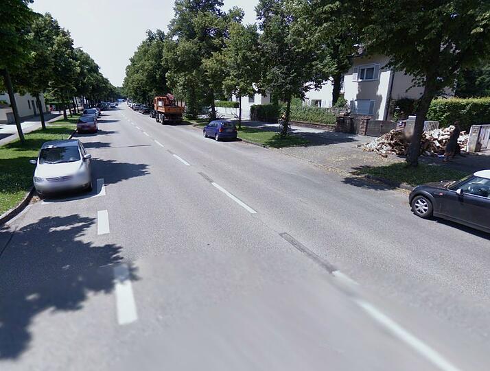 Auf Höhe der Seybothstraße 32 wurde die Rentnerin angefahren.