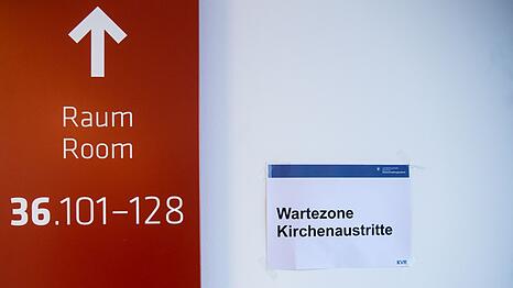 Die katholischen Bist&uuml;mer und die evangelische Landeskirche haben ihre Austrittszahlen ver&ouml;ffentlicht. (Symbolbild)