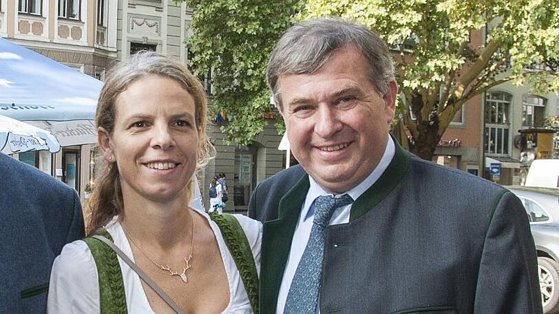 Wieder nicht dabei: der Dauer-Bewerber um ein großes Wiesnzelt, Lorenz Stiftl, hier mit seiner Frau Christine.