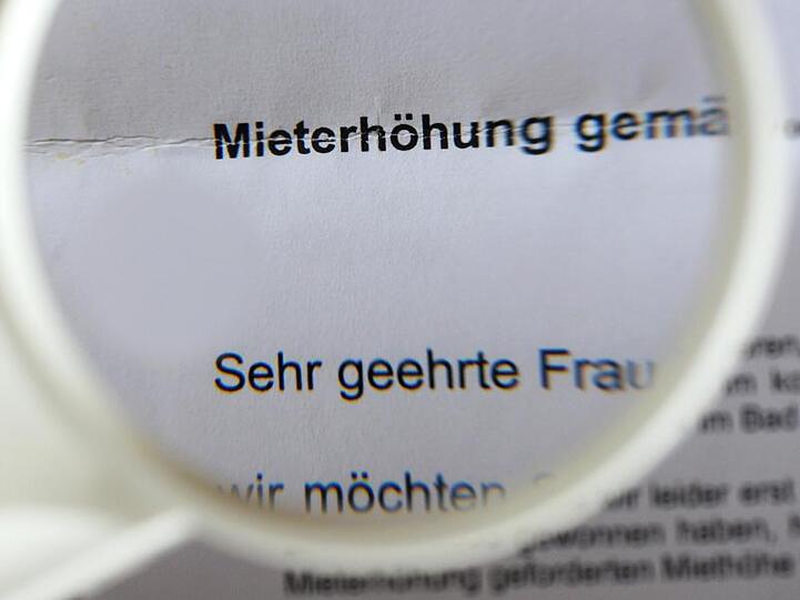 Ankündigung einer Mieterhöhung.