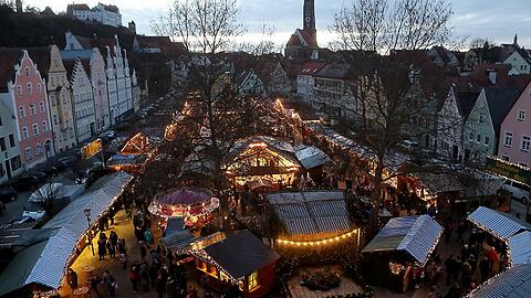 Der Christkindlmarkt in der Freyung fällt heuer aus. Zeit, sich ihn daheim nachzubauen. (Archivbild)