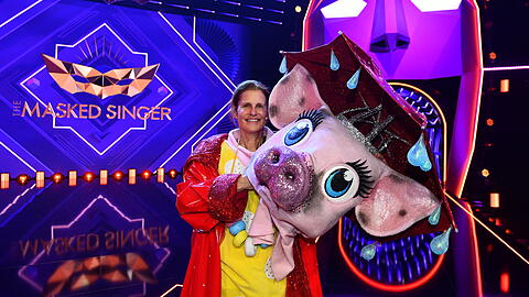 Katrin Müller-Hohenstein war als Schwein verkleidet.
