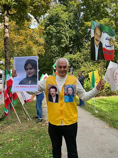 Demonstration vor dem iranischen Generalkonsulat in München am Freitag, 23.9.2022