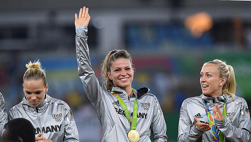 War maßgeblich am Gewinn der Goldmedaille in Rio beteiligt. Melanie Leupolz (m.) vom FC Bayern München. War maßgeblich am Gewinn der Goldmedaille in Rio beteiligt. Melanie Leupolz (m.) vom FC Bayern München.