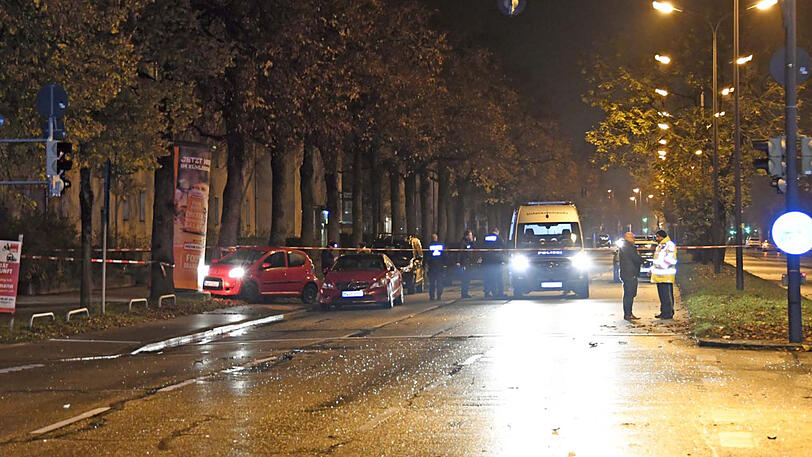 Die Fürstenrieder Straße war zur Unfallaufnahme mehrere Stunden gesperrt.