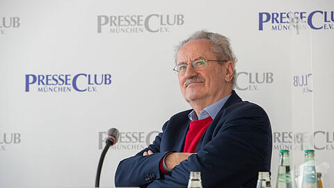 Alt-OB Christian Ude bei einer Veranstaltung im Münchner Presseclub. (Archivbild)