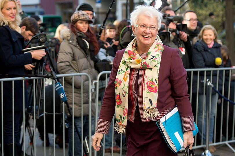Gerda Hasselfeldt auf dem Weg zur Einigung mit CDU und SPD.